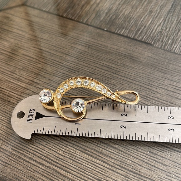 Vintage Treble Clef Rhinestone Pin, Gokd-tone - Picture 7 of 12